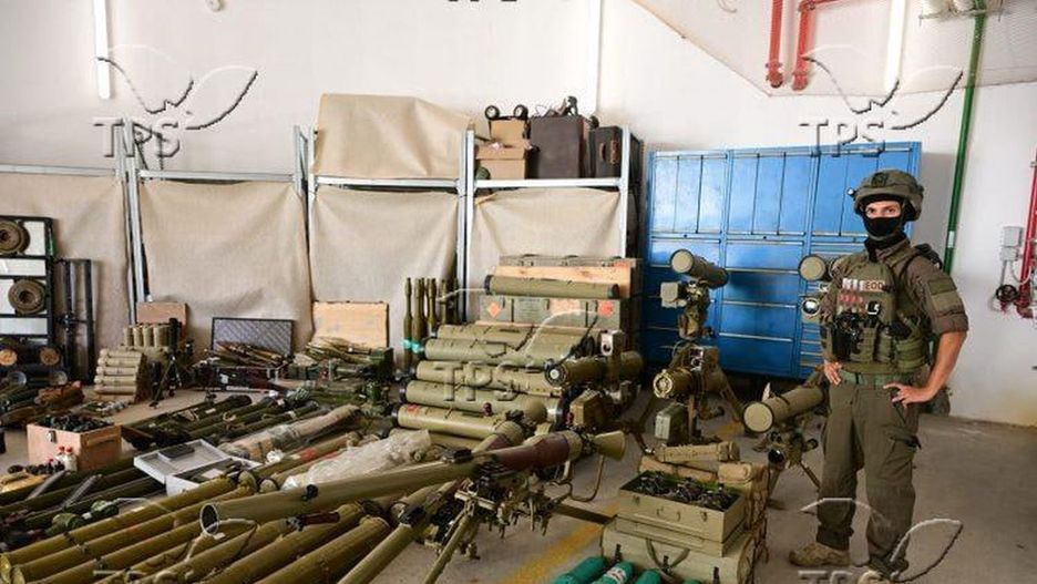 Izrael przejął w 2023 r. duże zapasy broni Hezbollah