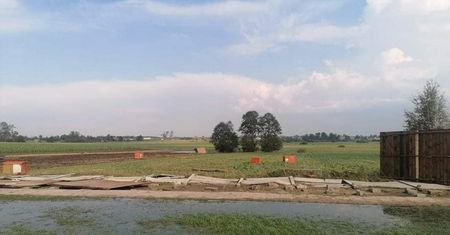 Trąba powietrzna w okolicach Radomia. Tragedia schroniska dla psów