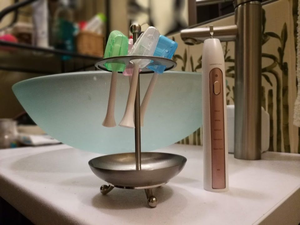 Test Lenovo Lemei - sonicznej szczoteczki do zębów gotowej na XXI wiek! 9