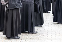 Ksiądz krzywdził dziewczynki. Diecezja ma zapłacić prawie milion zł