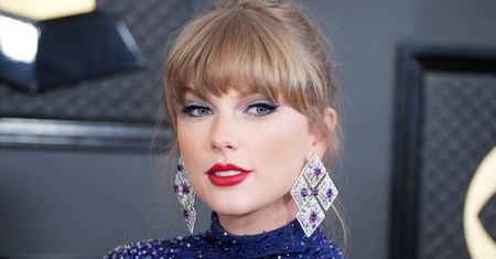 Taylor Swift ZAKOCHANA w znanym muzyku?! Piosenkarka miesiąc temu rozstała się z partnerem