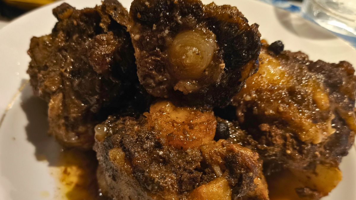 Ogony wołowe to zapomniane danie