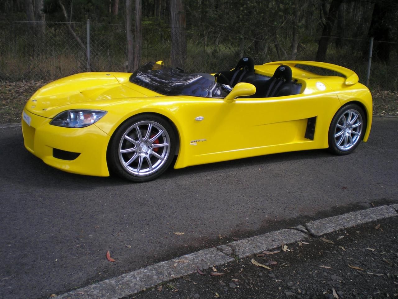Elektryczny roadster Arcspeed (2012)