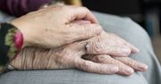ZUS: Jeszcze przed weekendem ZUS wypłaci ponad 1,6 mld zł "czternastek"