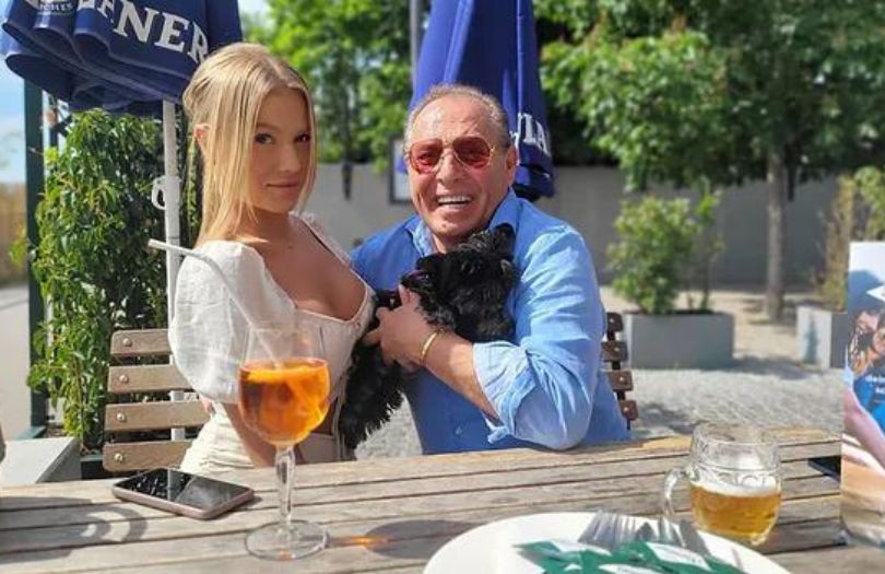 Ojczym Andziaks związał się z młodszą ukochaną