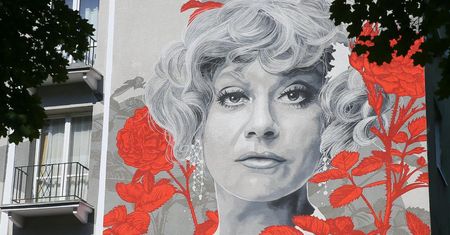 Warszawa. Odsłonięto mural Krystyny Sienkiewicz na Bielanach