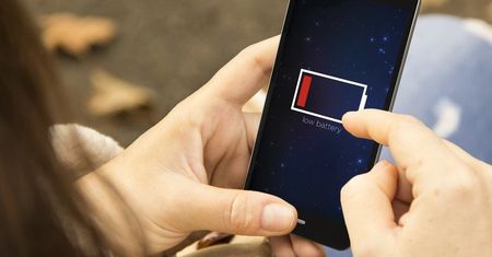 Baterie w smartfonach już w przyszłym roku ze zdecydowanie większa żywotnością?