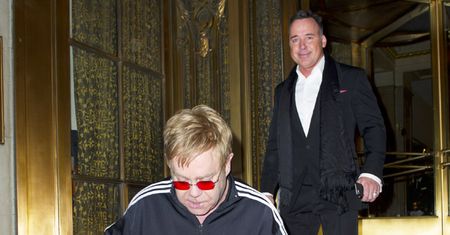 Elton: "Niemal UMARŁEM! Lekarz nie rozpoznał objawów"