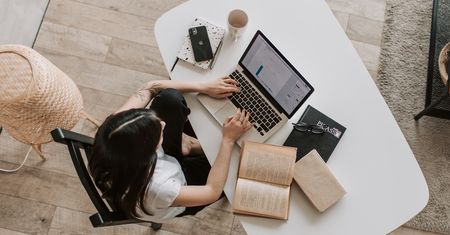 Laptopy – komputery mobilne do wielu zadań
