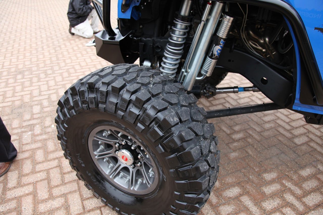 mopar-wrangler-blue-crush-mopar