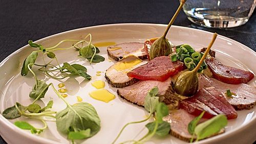 OtwieraMY. Kolejna restauracja wznawia działalność. Każdy może zostać testerem smaków