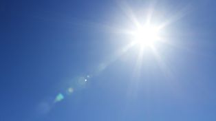 Przed nami największe upały lata 2025. IMGW wyda ostrzeżenia