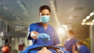 Szpital bez stresu! Mali uczniowie odkrywali świat medyków i uczyli się ratować życie