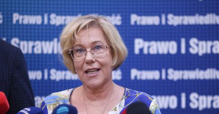 Podróże Barbary Nowak. Wyjazd gdzie indziej, tankowanie gdzie indziej