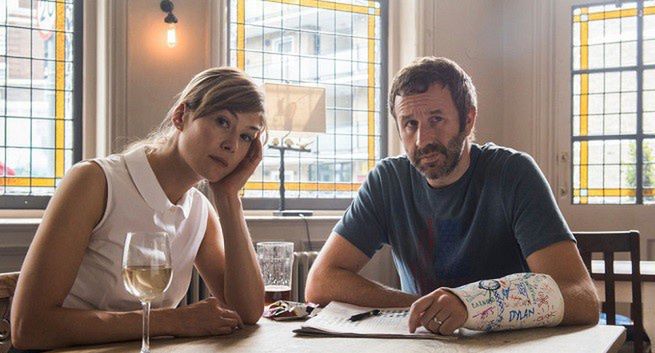 Nowy serial „Status związku” z Rosamund Pike oraz Chrisem O’Dowdem w HBO GO (wideo)