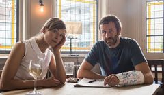 Nowy serial „Status związku” z Rosamund Pike oraz Chrisem O’Dowdem w HBO GO (wideo)