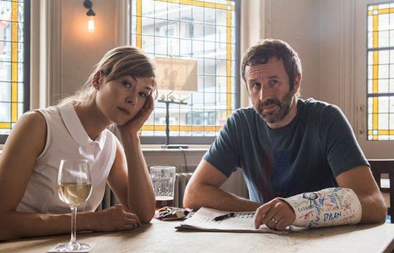 Nowy serial „Status związku” z Rosamund Pike oraz Chrisem O’Dowdem w HBO GO (wideo)