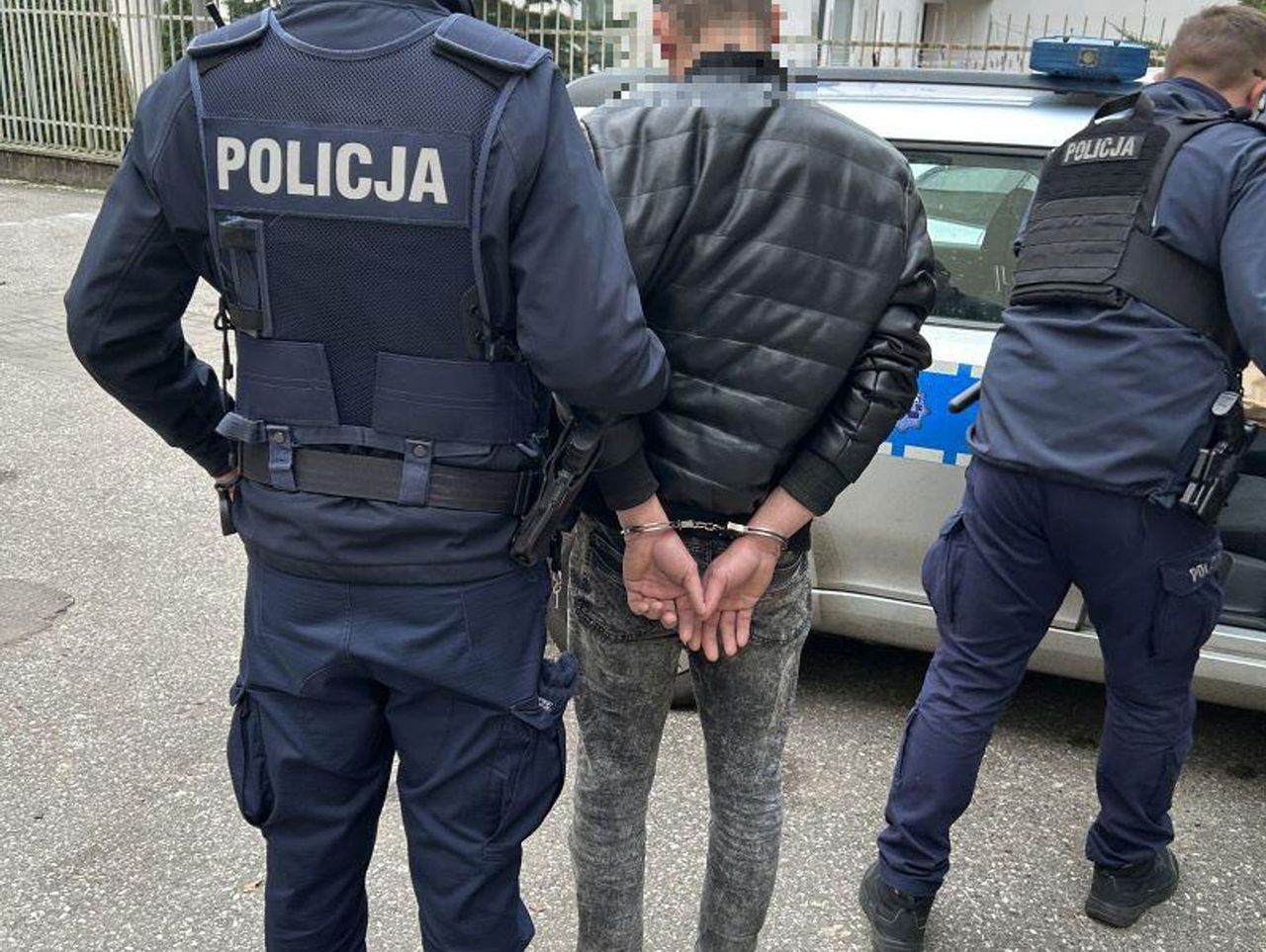 Czersk: Wtargnęli do mieszkania, pobili lokatora i urządzili demolkę. Agresorzy zatrzymani