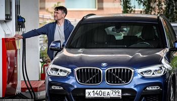 Kryzys paliwowy uderza w Rosję. Gigant ogłosił decyzję