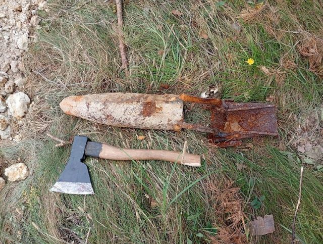Niewybuch z czasów II wojny światowej znaleziony w trakcie prac ziemnych (zdjęcia)