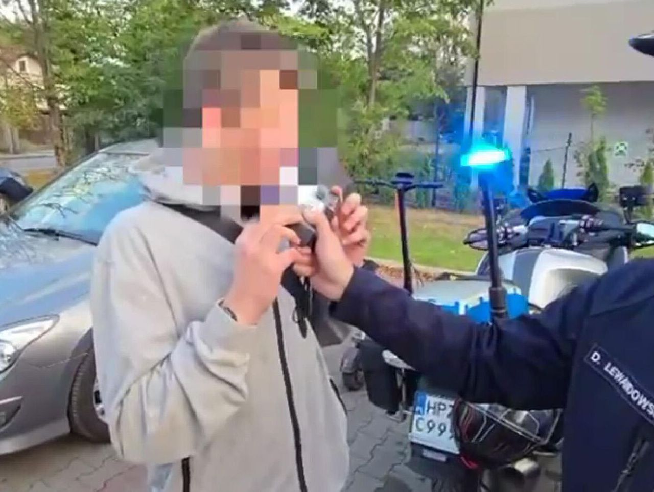 Piaseczno: 14-latek na hulajnodze elektrycznej miał pół promila
