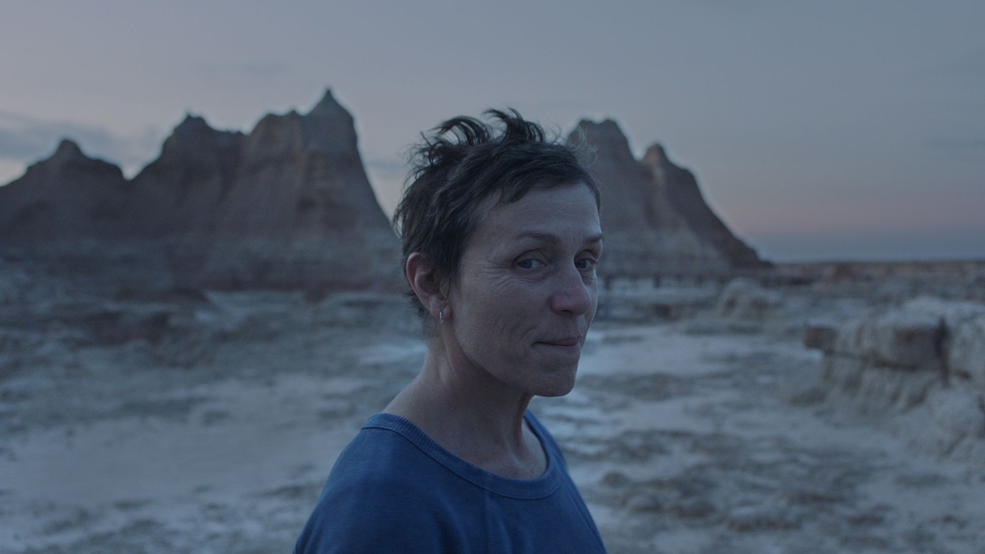 Frances McDormand w filmie "Nomadland"