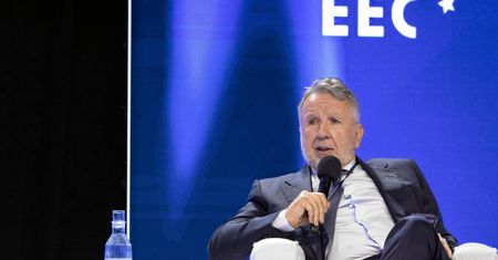 Wielki projekt najbogatszego Polaka zagrożony. "Ryzyko utraty płynności"