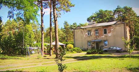 Pił i maltretował rodzinę. Wrócił po 30 latach, żąda połowy majątku