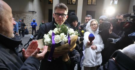 Sędzia Igor Tuleya stawił się do pracy w sądzie. "Dziękuję"