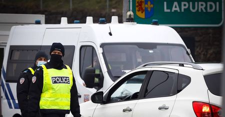 Francja podjęła decyzję. Koronawirus dotknie narciarzy