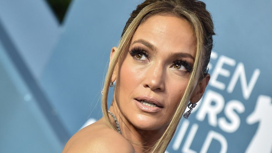 Jennifer Lopez występuje w marynarce polskiej projektantki