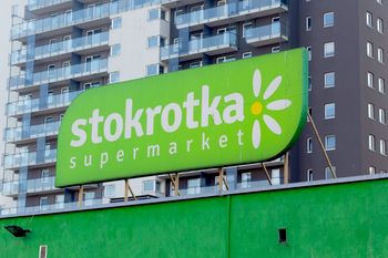 Promocje w Stokrotce. Masło nawet 2,5 zł taniej. Okazja na pizzę