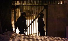 Karczew. Wykopał zwłoki ojca. Potem twierdził, że mężczyzna żyje