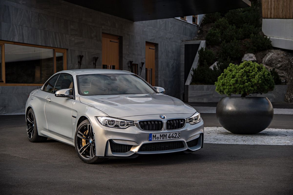 Ogromna galeria zdjęć z kabrioletem BMW M4 166