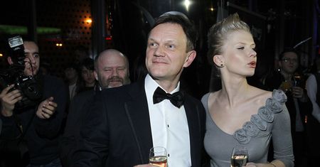 Pazura już nie zatrudni żony