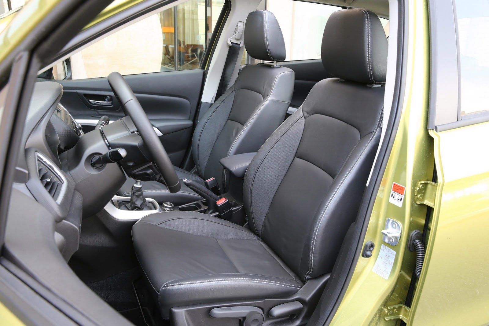 Nowe Suzuki SX4 - japoński crossover w szczegółach [galeria] 46
