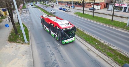 Autobusy i trolejbusy jeżdżą rzadziej. Dziś obowiązują zmiany w rozkładach komunikacji miejskiej w Lublinie