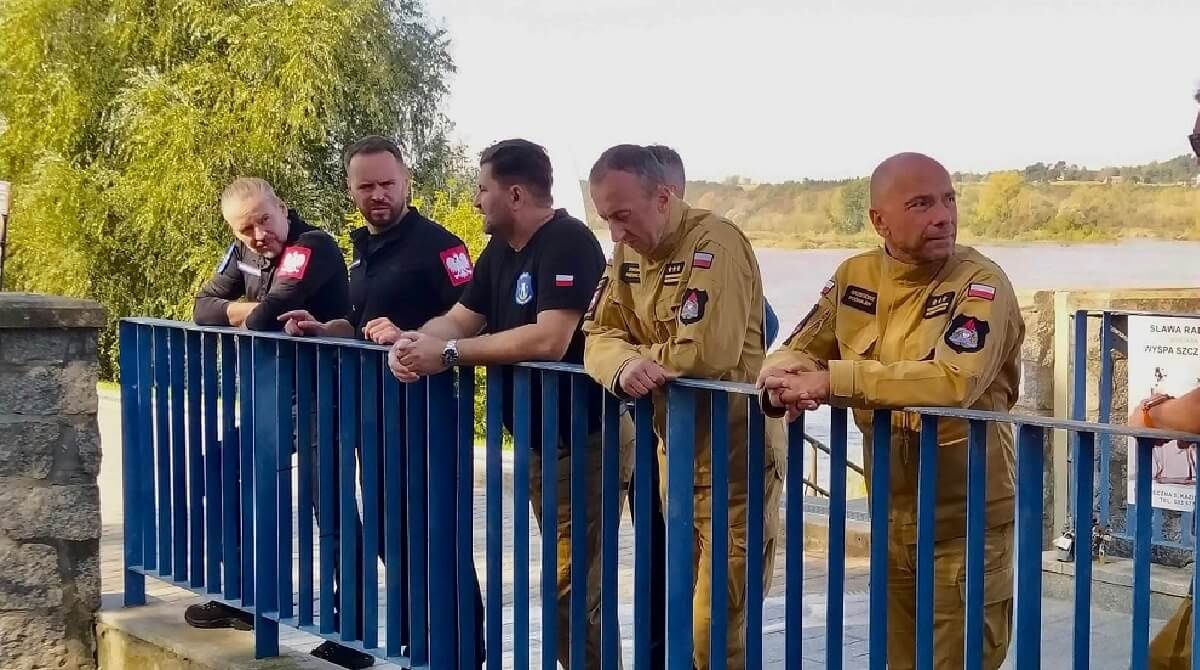 Kontrola stanu rzeki Wisła