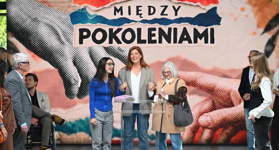 Katarzyna Dowbor poprowadzi nowy program "Między pokoleniami". Premiera w listopadzie