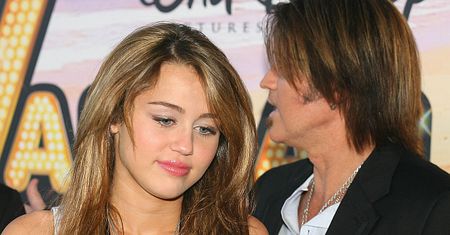 Rodzice Cyrus jednak się nie rozwodzą. "ODZYSKAŁEM MILEY!"