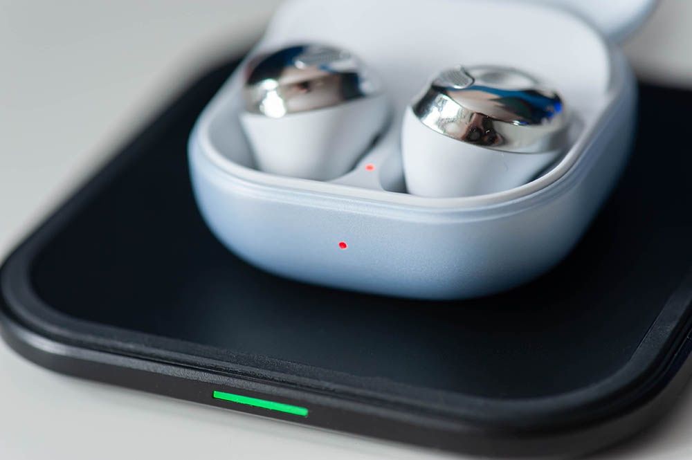 Samsung Galaxy Buds Pro - etui ładujące