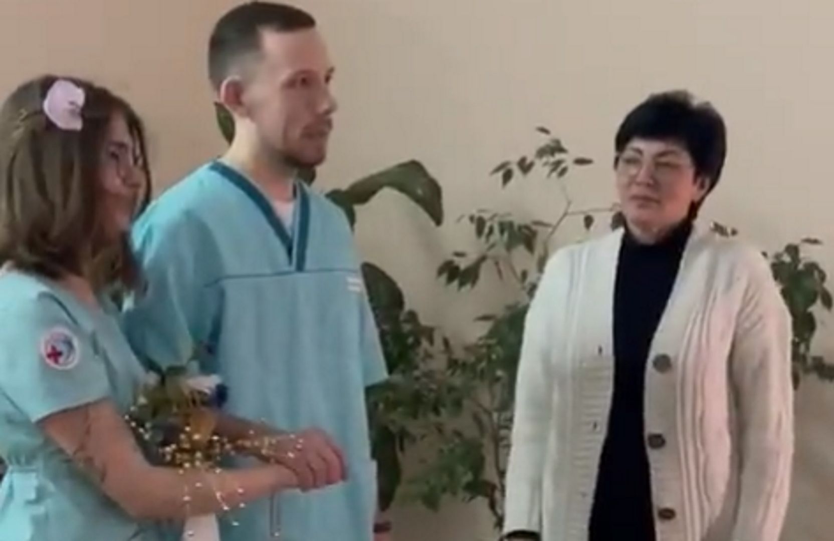 Ślub w środku wojny. Poruszające nagranie ze szpitala w Kijowie