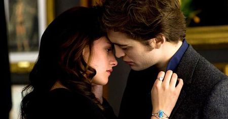 Pattinson: "Ostatnia część "Zmierzchu" nie jest dla dzieci!"