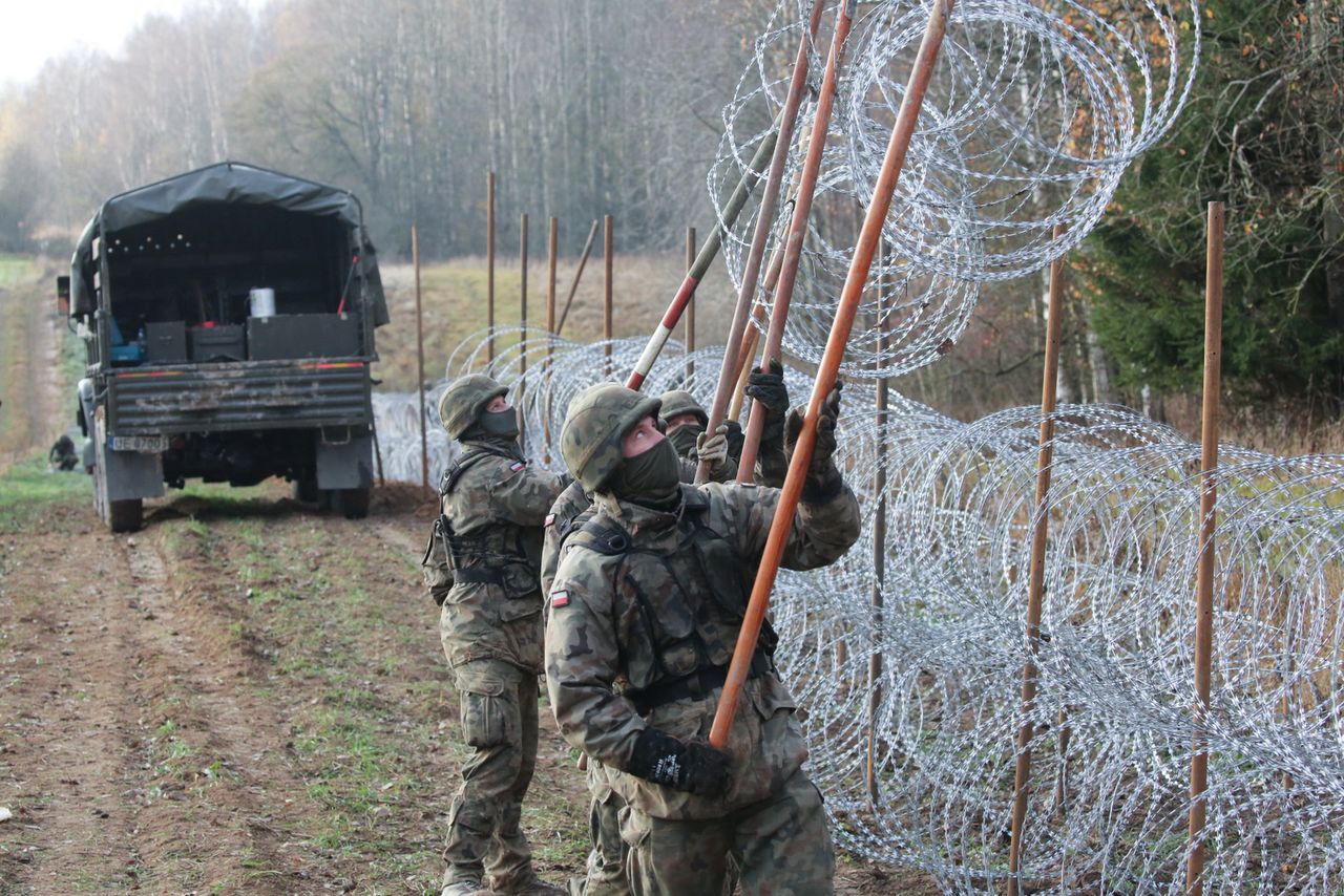 Budują zaporę na granicy z Rosją. Turyści są na tak, mieszkańcy nic nie wiedzą