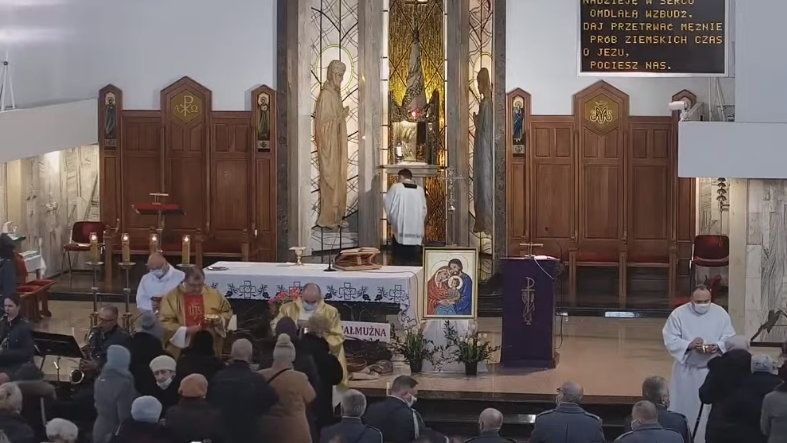 Sytuacja podczas niedzielnej mszy w parafii św. Rodziny na Czubach w Lublinie