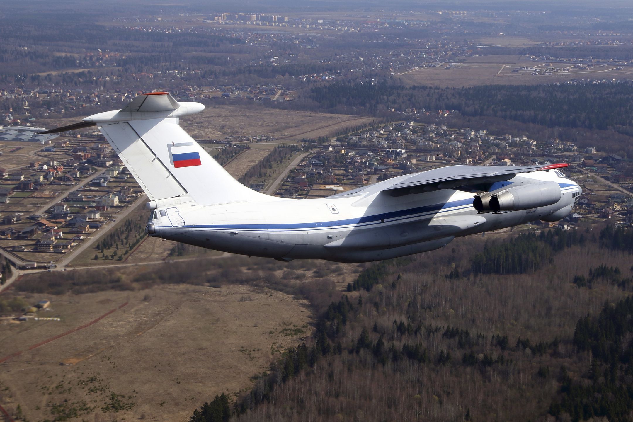 Samolot Ił-76