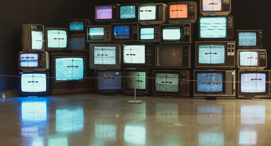 Paramount może sprzedać CNN, TNT i TBS za 8 mld dolarów. W ten sposób chce uratować przejęcie Warner Bros