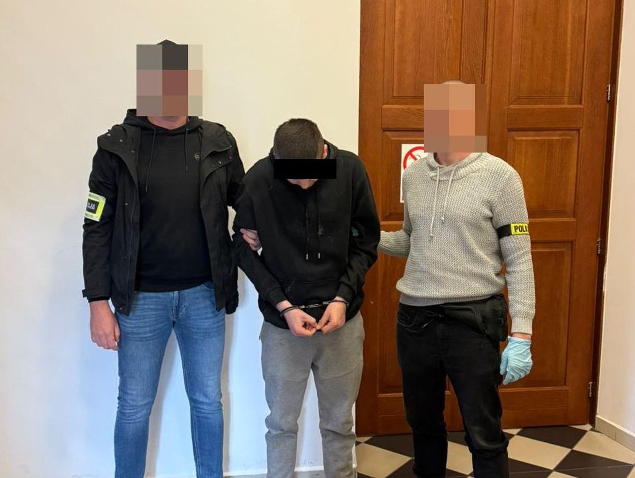 Lublin. 18-latek napadł na 75-letniego emeryta. Na koncie ma też groźby wobec ojca i rozbój w sklepie