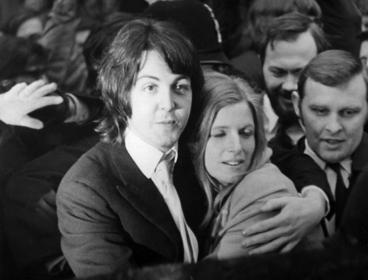 Paul McCartney był jedną z najgłośniejszych "uśmierconych" gwiazd w historii
