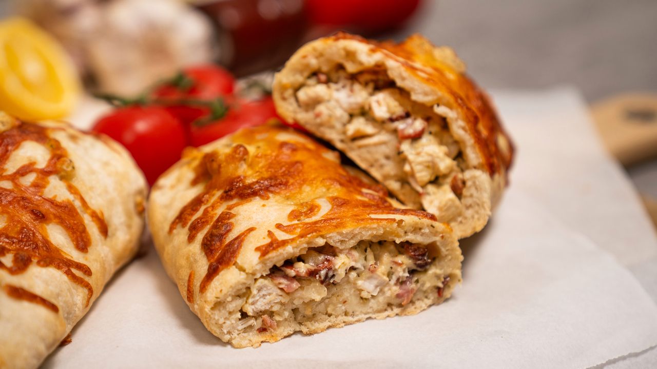 Kurczakobagiety lepsze niż hot dogi ze stacji. Zjedz na gorąco lub na zimno